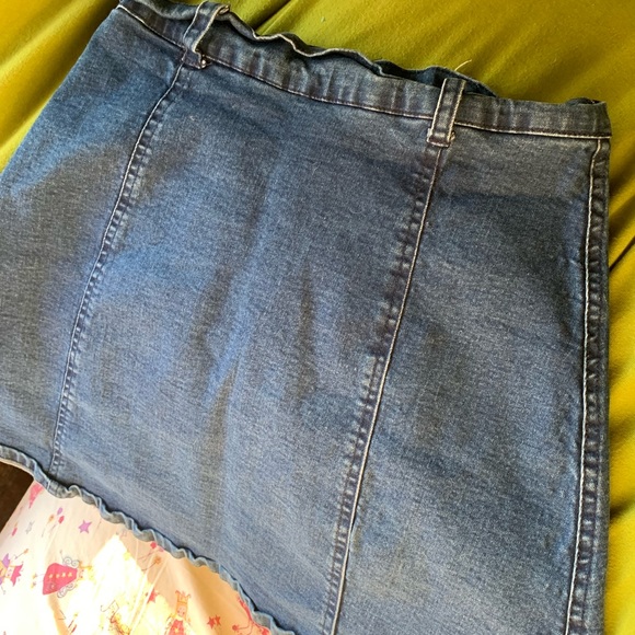 Button Up Jean Skirt - Picture 3 of 6